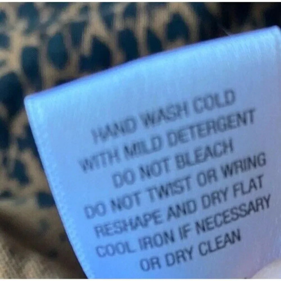 Garnet Hill Leopard Print Silk & Cotton oversized top  Size - M - Picture 6 of 6